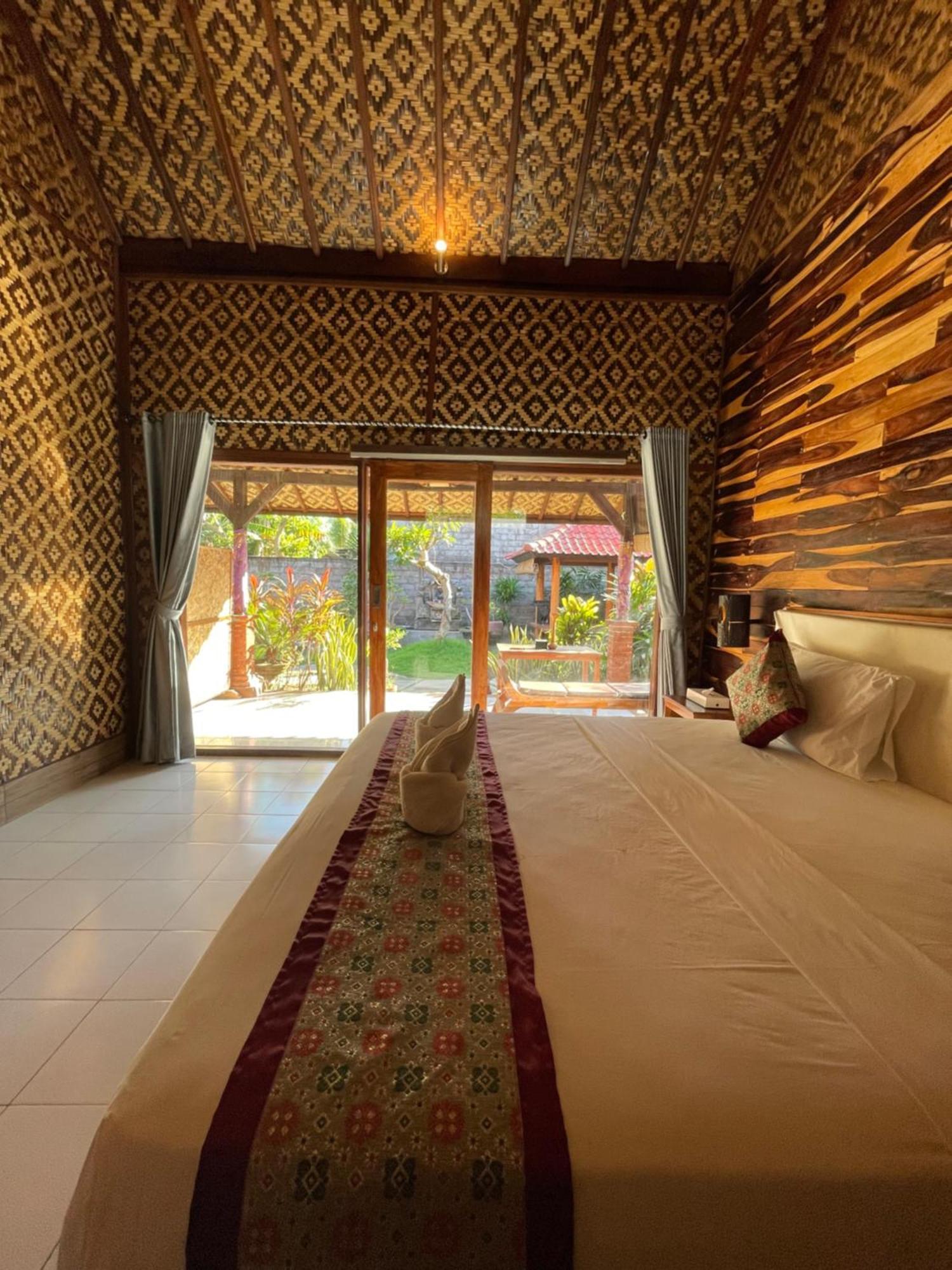 Tebu Menjangan Homestay Banyuwedang Exterior photo
